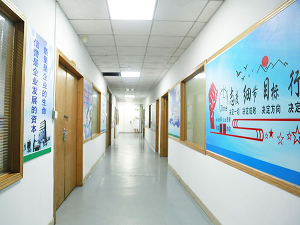 厂房内部过道